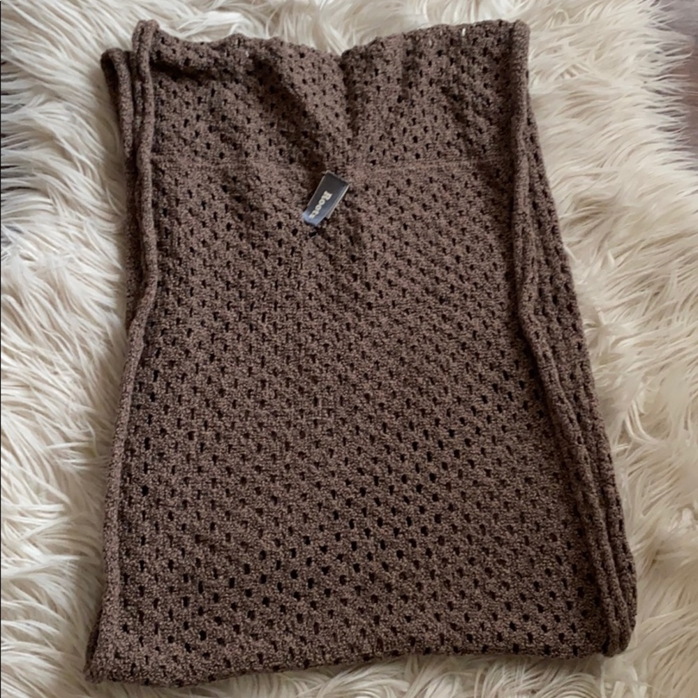 Roots cowl neck scarf